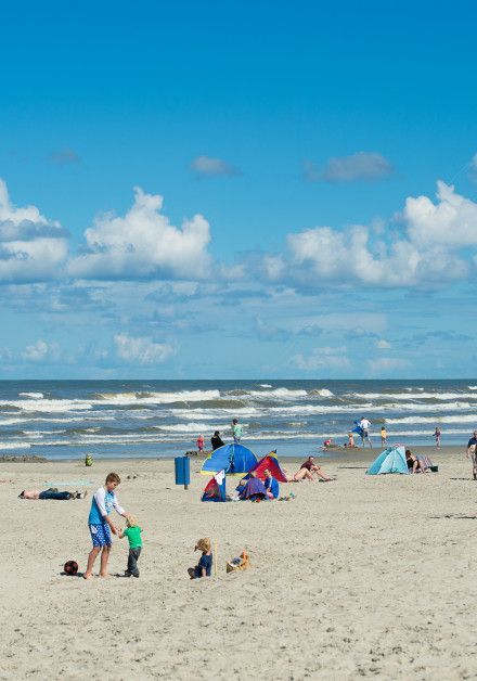 Visit the beach on Ameland - Wadden.nl