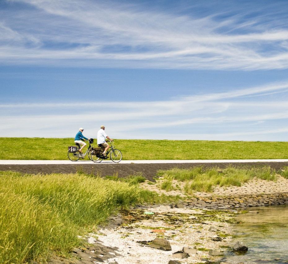 <p>Bikes, bike rental and cycle routes on Wadden Island Terscheling - Wadden.nl</p>